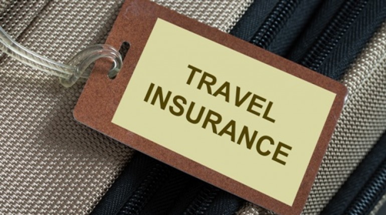 Kelebihan dan Kekurangan Asuransi Perjalanan Cashless dan Reimburse